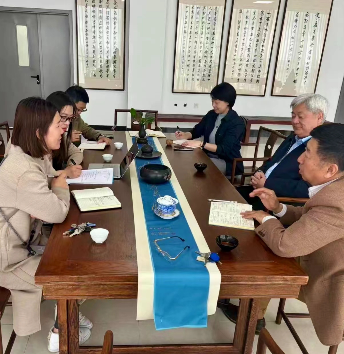 院系要闻｜学校副校长初长洲、李海波调研三尚服装产业学院建设情况