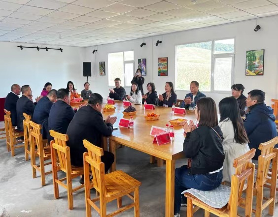 乡村振兴开新局——文化传媒学院与柳河县罗通山镇签订乡村振兴战略合作协议