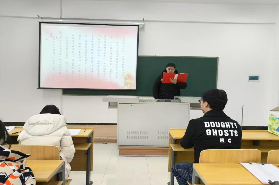 书香润心灵，红色铸青春 —— 视觉传达设计专业读书分享会