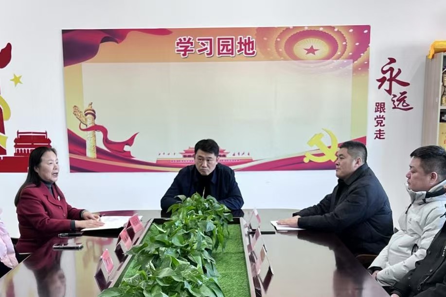 党委书记汪洋参加文化传媒学院行业导师聘任仪式