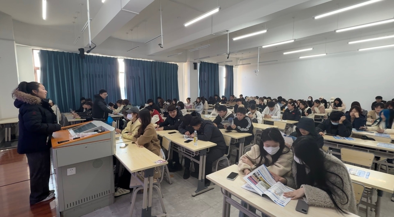 文化传媒学院一站式创新社区开展2025年专升本招生宣传工作