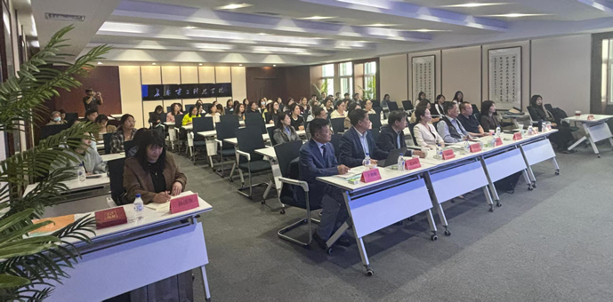 长春电子科技学院成功举办英语学科建设研讨会 长春电子科技学院成功举办英语学科建设研讨会