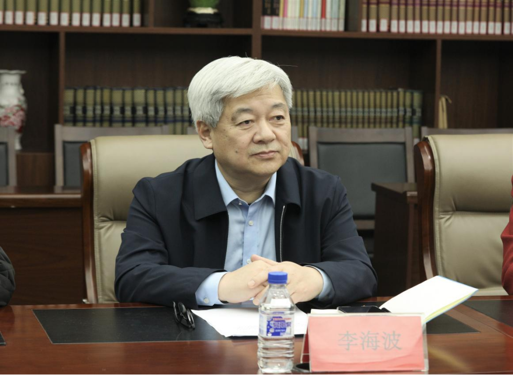深化产教融合 共育创新人才——文化传媒学院与亚泰集团开展校企合作专题洽谈会 深化产教融合 共育创新人才——文化传媒学院与亚泰集团开展校企合作专题洽谈会