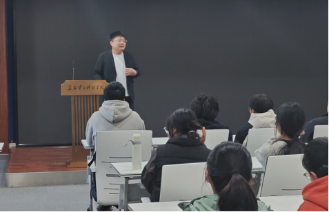 校企聚力赋能创意,品牌实践点亮校园——吉林省星盾文化传媒有限公司携“江小白”主题校园短视频创作大赛赋能我校广告学专业 校企聚力赋能创意,品牌实践点亮校园——吉林省星盾文化传媒有限公司携“江小白”主题校园短视频创作大赛赋能我校广告学专业