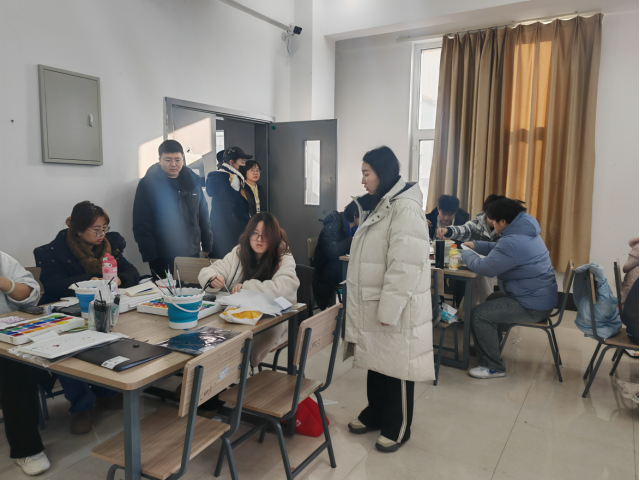 聚焦课堂抓实效 深化督导正学风 ——文化传媒学院“学风建设月”辅导员查课工作扎实推进 聚焦课堂抓实效 深化督导正学风 ——文化传媒学院“学风建设月”辅导员查课工作扎实推进