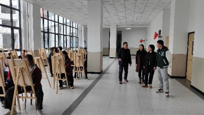 党建引领聚合力 校地携手育新苗  ——文化传媒学院赴弘文学校开展共建交流座谈会