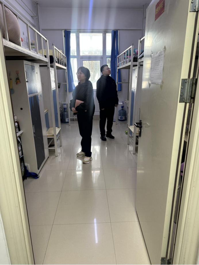 文化传媒学院创新社区全面开展学生寝室安全检查 筑牢校园安全防线