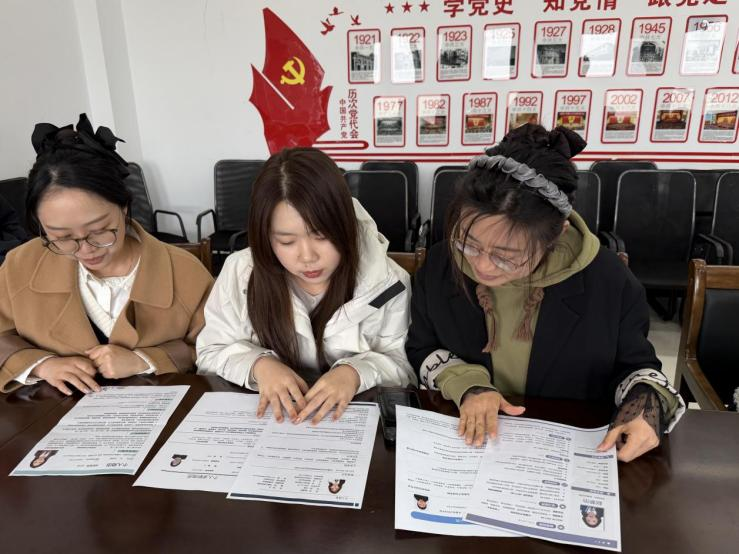 院系要闻|“职通未来 简历先行” —— 文化传媒学院举办第一届学生个人简历大赛