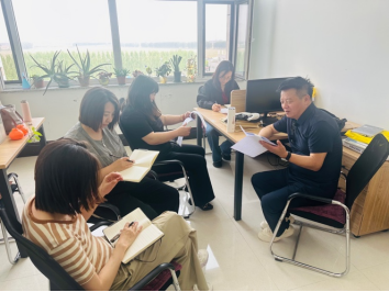 凝心聚力谋新篇,精细部署抓落实 英语专业教研室召开下阶段重点工作部署会议 凝心聚力谋新篇,精细部署抓落实 英语专业教研室召开下阶段重点工作部署会议