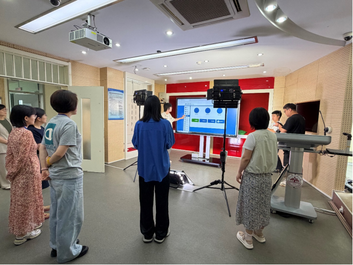 以高水平培训赋能高质量发展 ——教师教学发展中心组织文化传媒学院教师参加世界汉语教学学会高级讲习班 以高水平培训赋能高质量发展 ——教师教学发展中心组织文化传媒学院教师参加世界汉语教学学会高级讲习班