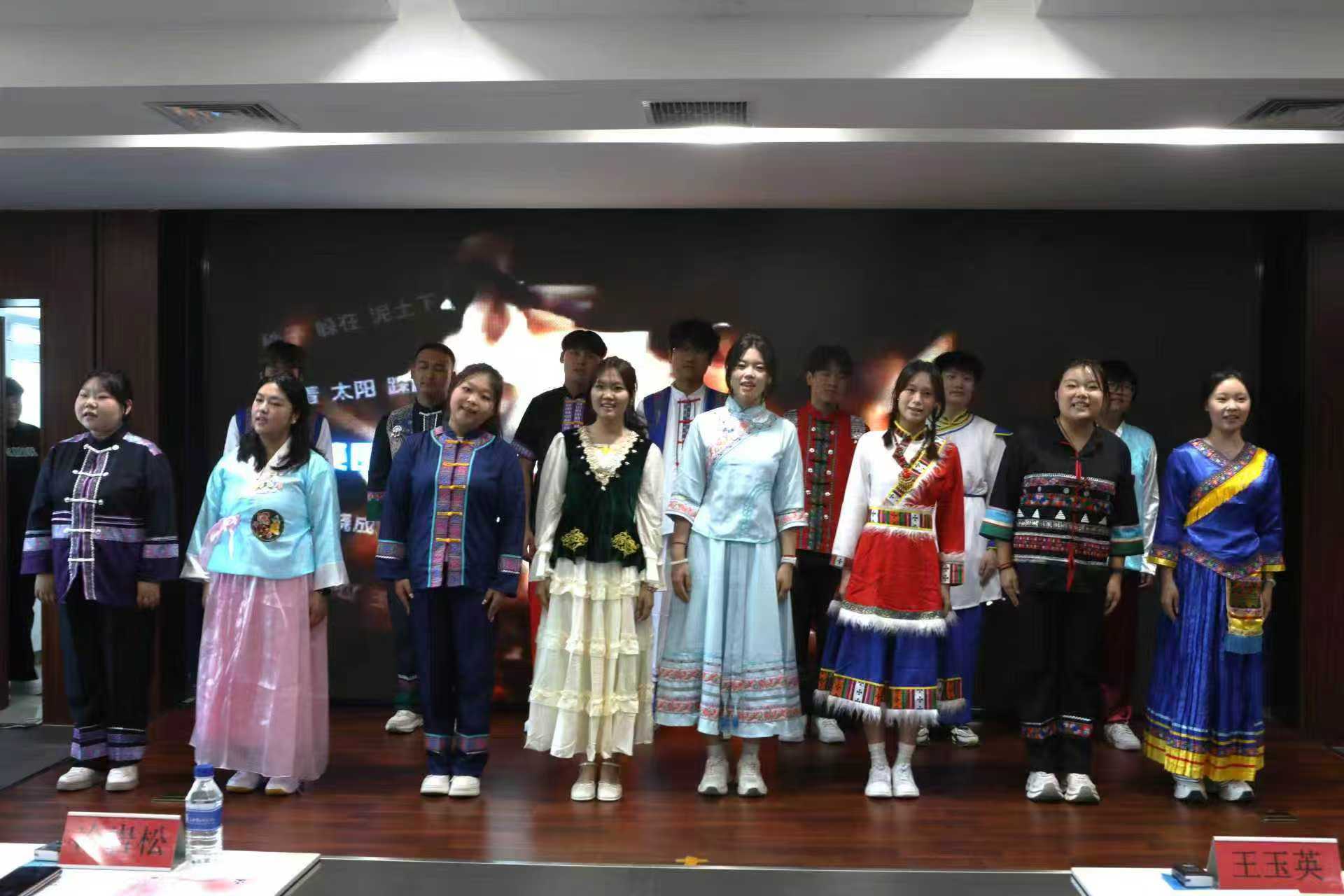 语桥连中尼 青春共同行 ——我校举行与阿费·巴巴罗拉大学“中尼语桥”研学营开营仪式 语桥连中尼 青春共同行 ——我校举行与阿费·巴巴罗拉大学“中尼语桥”研学营开营仪式